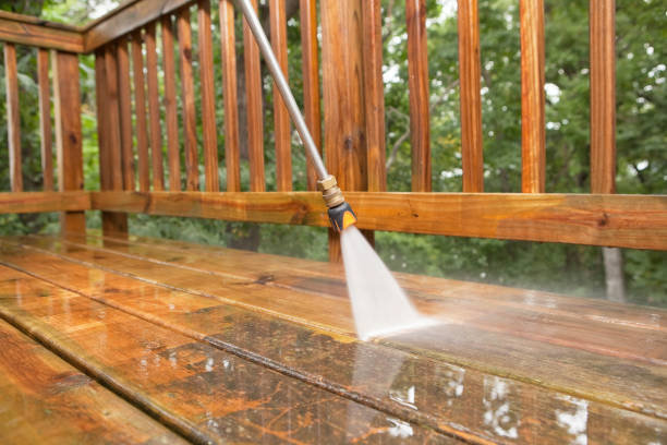 Best Parking Lot and Garage Cleaning  in Delavan, IL
